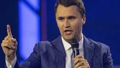 اغتيال الناشط الأميركي تشارلي كيرك داخل جامعة يوتا فالي