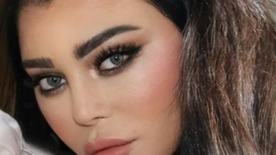 هيفاء وهبي بين الغناء والتمثيل: أيقونة الجمال وصاحبة البصمة الفنية المميزة