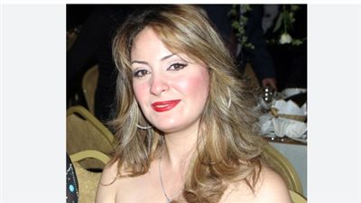 نرمين الفقي تخطف الأنظار بفستانها الجديد على إنستجرام