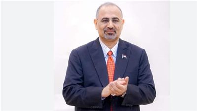 الجنوب في مرحلة جديدة: قرارات عيدروس الزُبيدي تعزز الاستقرار والتنمية