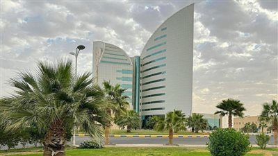 الدراسة عن بُعد بعد تعليق الدراسة في جامعة نجران: دليل شامل للطلاب