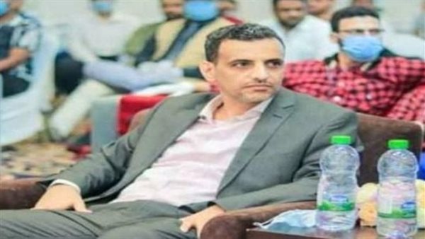 نائب وزير الإدارة المحلية يشيد بقرارات عيدروس الزُبيدي ويؤكد أهميتها في تصحيح مسار الشراكة الوطنية نائب وزير الإدارة المحلية يشيد بقرارات عيدروس الزُبيدي ويؤكد أهميتها في تصحيح مسار الشراكة الوطنية