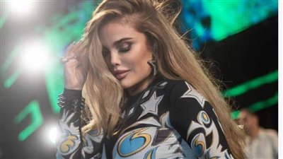 نيكول سابا تتألق في القاهرة بحفل غنائي كامل العدد