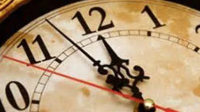 خطوات ضبط الساعة مع بدء التوقيت الشتوي