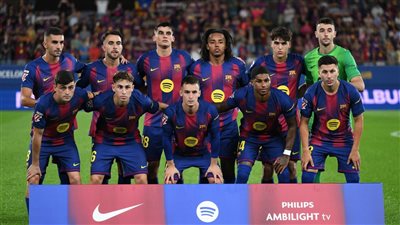 فليك يعلن تشكيل برشلونة أمام باريس سان جيرمان في قمة دوري الأبطال