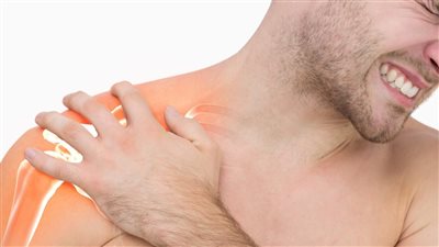 التهاب مفاصل الكتف.. الأعراض والأسباب والعلاجات المتاحة