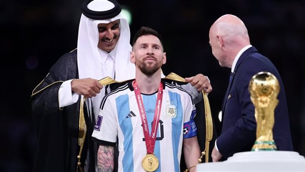 اللاعبون الأكثر تتويجًا بالبطولات في التاريخ.. مصريان ضمن القائمة اللاعبون الأكثر تتويجًا بالبطولات في التاريخ.. مصريان ضمن القائمة