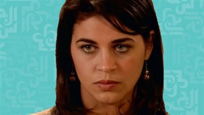 حياة منى هلا الشخصية وعملها الفني في أوروبا