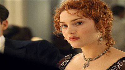 كيت وينسلت أمام الأهرامات وقلعة محمد علي: صور مزيفة بالذكاء الاصطناعي تتصدر تريند جوجل