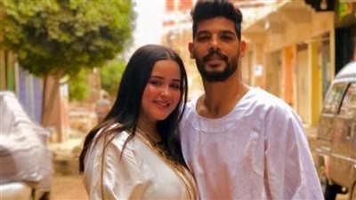 هبة التركي أرملة إبراهيم شيكا تقدم بلاغًا رسميًا ضد 23 صفحة على مواقع التواصل الاجتماعي