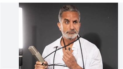 من هو باسم يوسف؟ مسيرته الإعلامية وعودته إلى الإعلام المصري