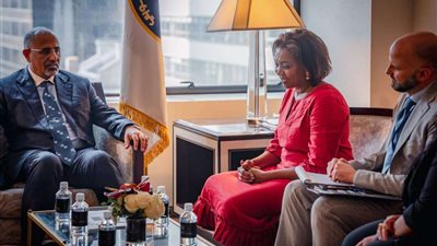 لقاء الزُبيدي مع برنامج الأغذية العالمي: خطوة لتعزيز الأمن الغذائي ودعم الشراكات الإنسانية