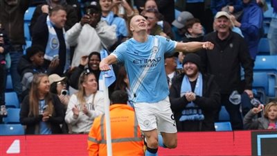 هالاند يحصد جائزة لاعب الجولة في الدوري الإنجليزي