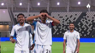 أحمد حجازي يقود نيوم لفوز مثير على الرياض بالدوري السعودي