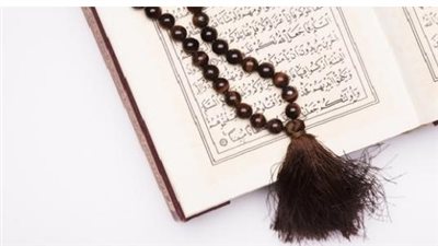 أذكار الصباح والآيات القرآنية: درع حماية للمسلم