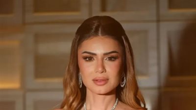 نجلاء بدر تشارك جمهورها بأبرز مشاعرها وأخبارها خلال الشهر