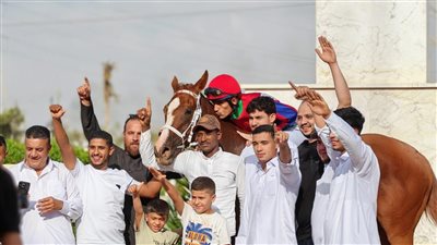 مدرسة ذات الرمال للفروسية في مصراتة: دمج بين الرياضة والتراث الليبي