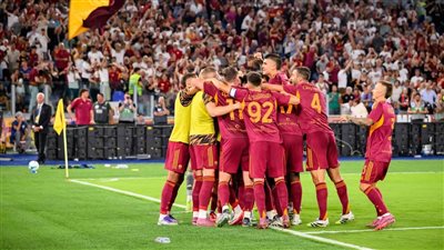 لاعب جديد ينضم للقائمة.. شبح الإصابات يهدد موسم روما بالدوري الإيطالي