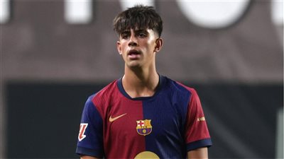 رسميا.. برشلونة يعلن تجديد عقد نجمه الشاب مارك بيرنال