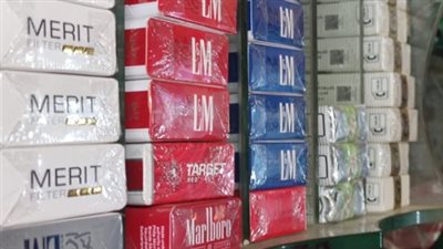 تعرف على أسعار علب Marlboro وL&M بعد الزيادة الأخيرة للسجائر في مصر