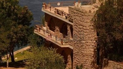 محمد منير وصخور منزله: حنين أسوان ورمزيات الفن والحياة