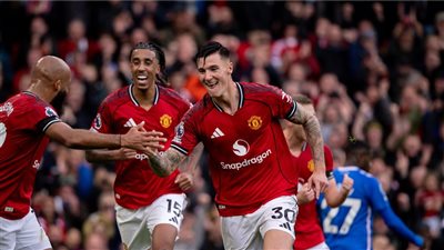 بثلاثي هجومي.. تشكيل مانشستر يونايتد أمام ليفربول في قمة الدوري الإنجليزي