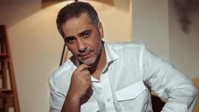 فضل شاكر.. مطرب الإحساس الذي لم تغب نغمة صوته عن الذاكرة