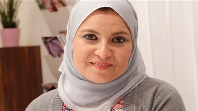 بداية الشهرة الإعلامية للدكتورة هبة قطب