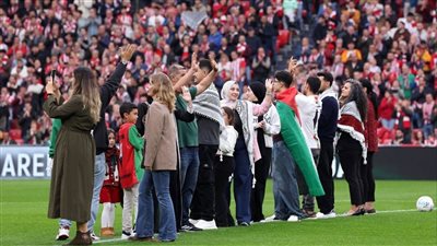 أتلتيك بيلباو يصبح أول فريق إسباني يكرم فلسطين بشكل رسمي (صور)