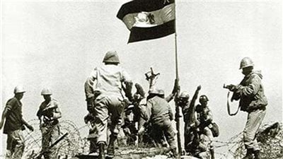 نصر أكتوبر في الذاكرة.. وزارة العمل تُشدد على تنفيذ تعليمات الإجازة الرسمية في مواقع العمل