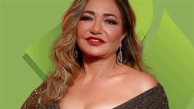 مسيرة ليلى علوي الفنية: من الإذاعة إلى السينما والتلفزيون