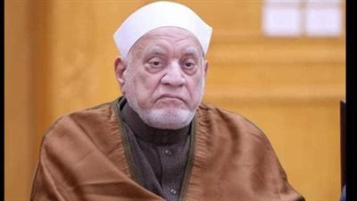 الأزهر يودع العالم الجليل أحمد عمر هاشم في جنازة مهيبة من الجامع الأزهر