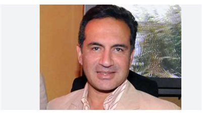 مسيرة محمد ثروت الفنية: من أغاني الأطفال إلى الأعمال السينمائية