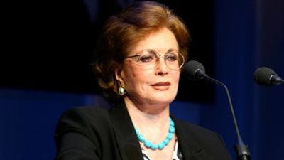 جيهان السادات تكشف تفاصيل آخر يوم في حياة الرئيس الراحل أنور السادات