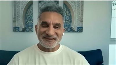 كلمة أخيرة باسم يوسف.. عودة مثيرة بعد 11 عامًا من الغياب عن الإعلام المصري