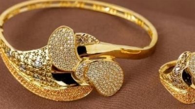 سوق الذهب في مصر اليوم.. استقرار حذر بعد قفزات الأيام الماضية