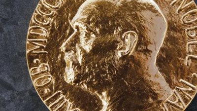 يفية اختيار الفائزين بجائزة نوبل ومعايير لجنة التحكيم