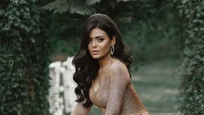 أسماء جلال ترد على منتقدي إطلالتها الجريئة: 