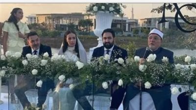 خيري رمضان يحتفل بعقد قران نجله عمر في أجواء عائلية مبهجة بحضور نجوم الفن والإعلام