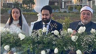 تهاني واسعة لخيري رمضان بعد عقد قران نجله عمر.. نجوم الفن يشاركون الفرح