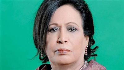 مشوار حياة الفهد الفني بين التمثيل والإعلام والكتابة