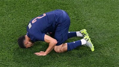 أشرف حكيمي: أحافظ على الصلاة يوميا.. فعندما نكون قريبين من الله يعيننا في كل شيء