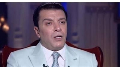 مصطفى كامل: أيقونة الغناء المصري بين الأغاني العاطفية والنشاط النقابي
