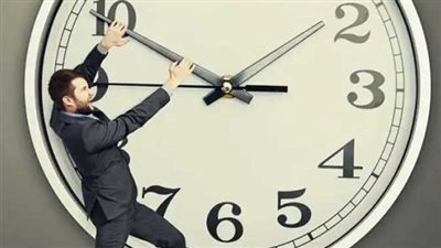 مواعيد عمل البنوك في مصر بعد تطبيق التوقيت الشتوي 2025