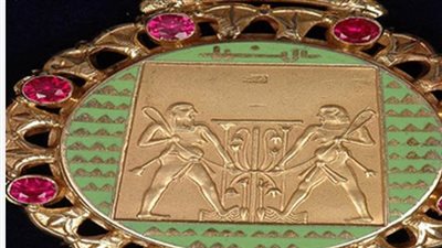 قلادة النيل.. مجوهرات تحكي قصة مصر عبر التاريخ والفن والجمال