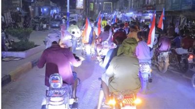 مسيرة جماهيرية لشباب الغضب في القطن احتفاءً بالذكرى الـ62 لثورة 14 أكتوبر (صور)