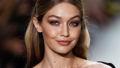 جيجي حديد تكشف معركتها مع مرض هاشيموتو