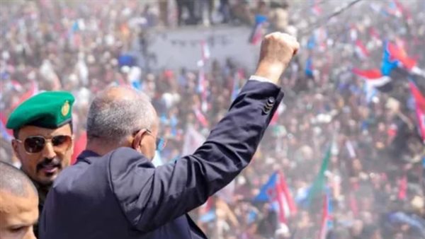 الجماهير تجدد العهد وتؤكد المضي في طريق استعادة الدولة