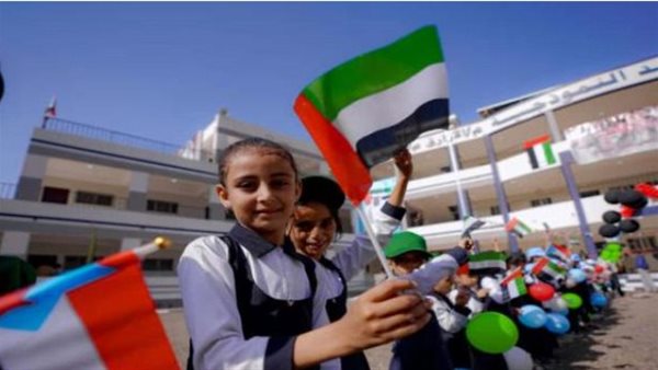 الاستثمار في الإنسان قبل البنيان: رؤية الإمارات في الجنوب