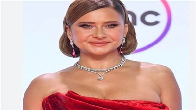 من هي نيللي كريم؟ نجمة الفن المصري متعددة المواهب